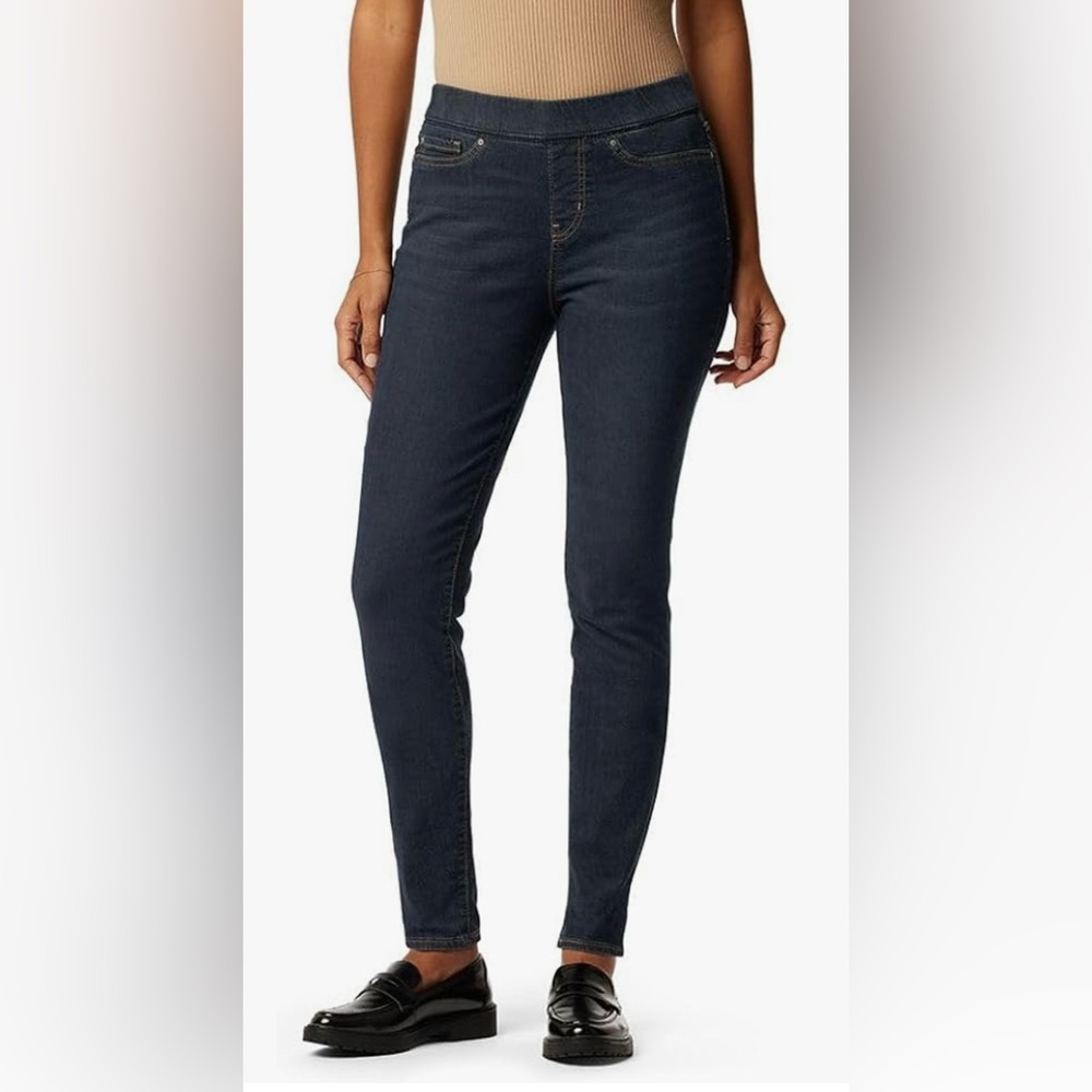 Levi Women's Pull-on Skinny Jeans Totally Shaping Size 18L Mid-Rise Stre…